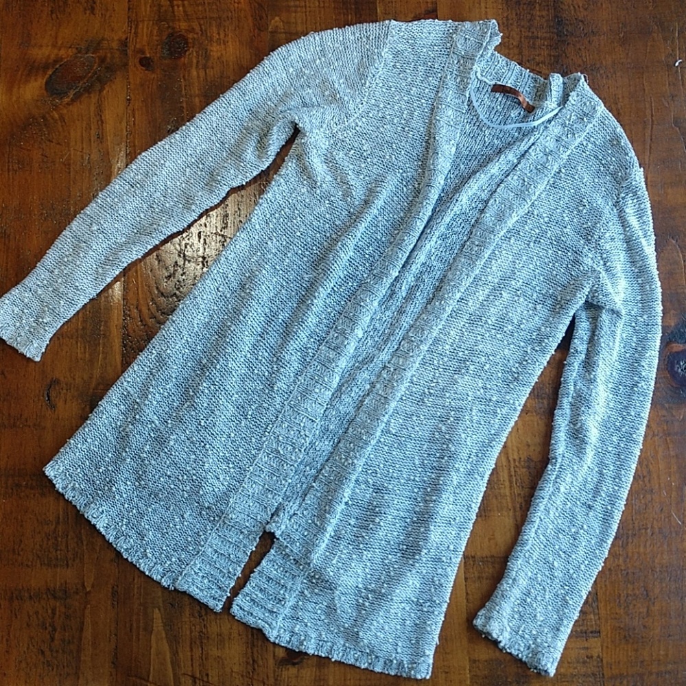 Grey/White Belldini L Sweater